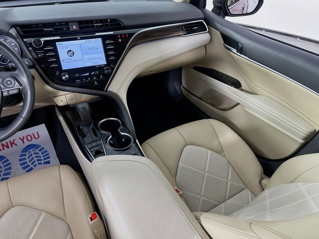 Vehicle image 23 of 31
