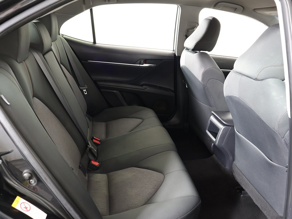 Vehicle image 23 of 36