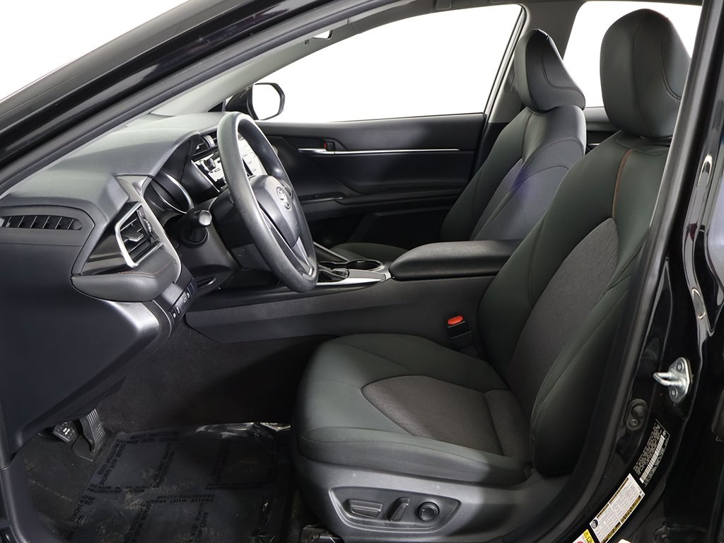 Vehicle image 19 of 36