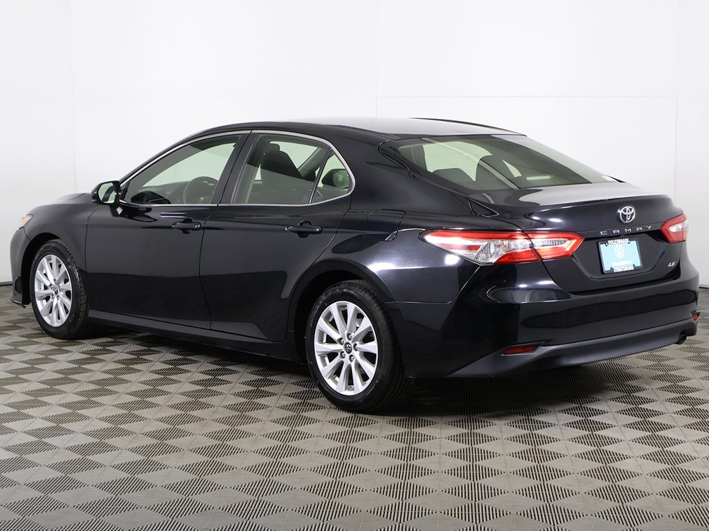 Vehicle image 4 of 36