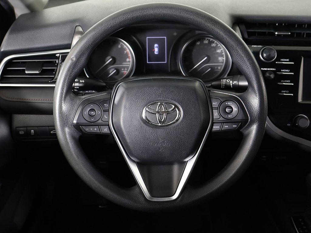 Vehicle image 26 of 36