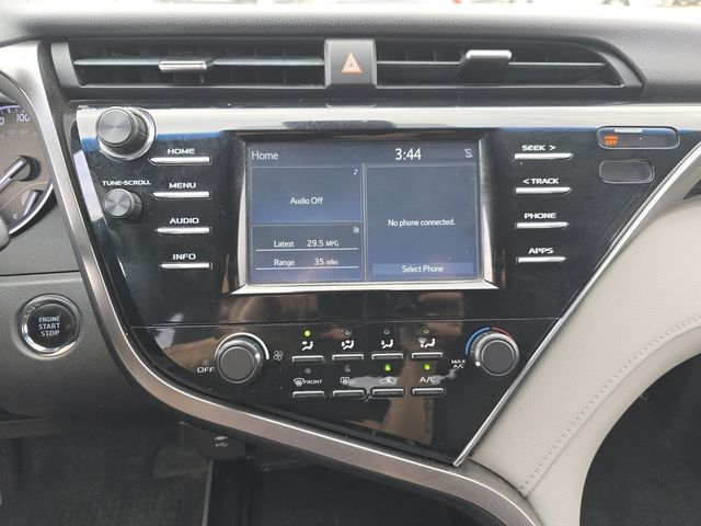 Vehicle image 20 of 33
