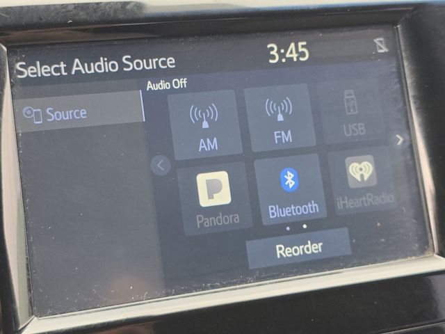 Vehicle image 12 of 33