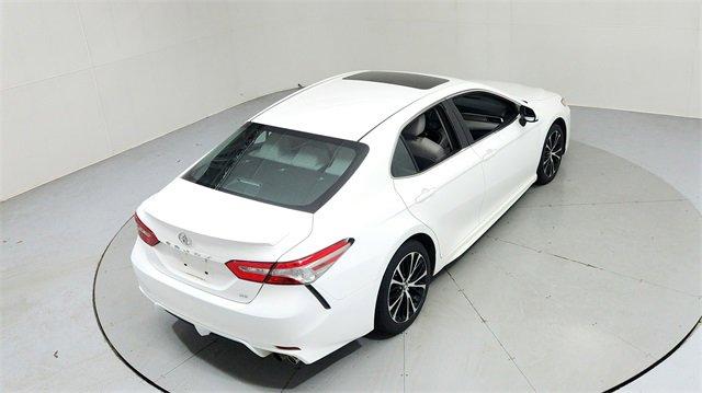 Vehicle image 11 of 29
