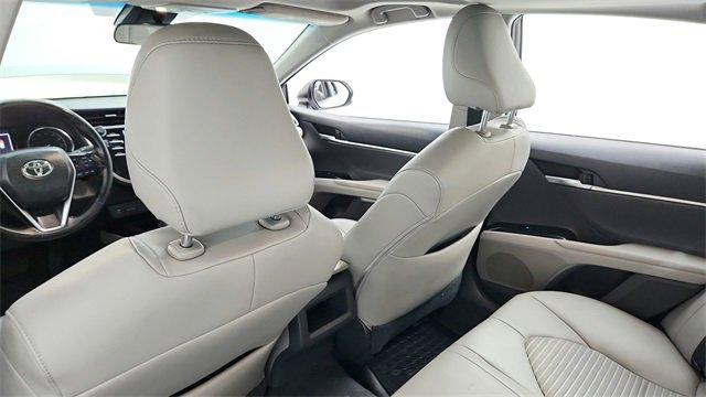 Vehicle image 19 of 29