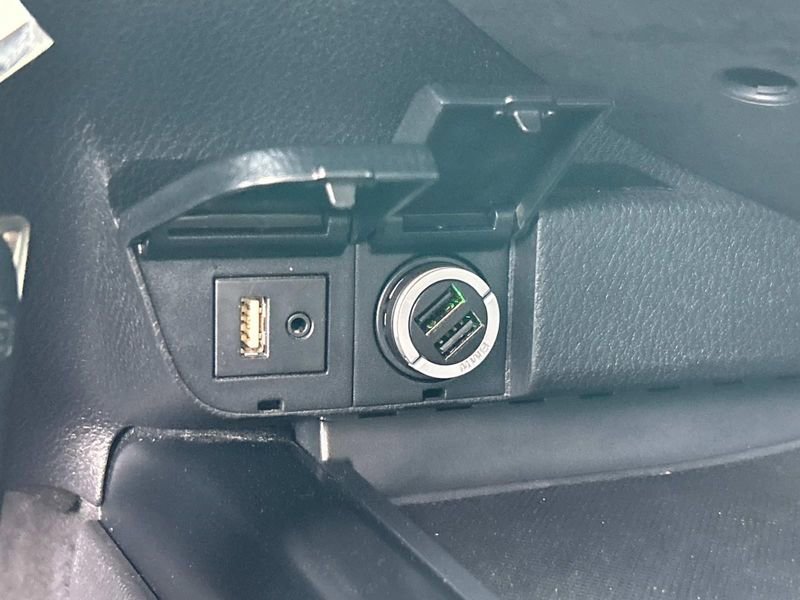 Vehicle image 24 of 25