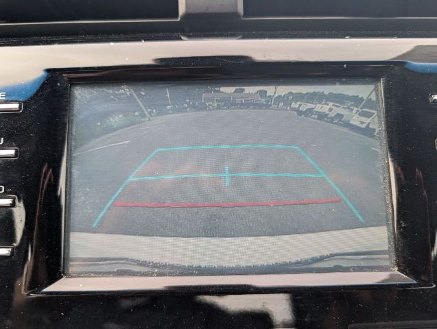 Vehicle image 16 of 20