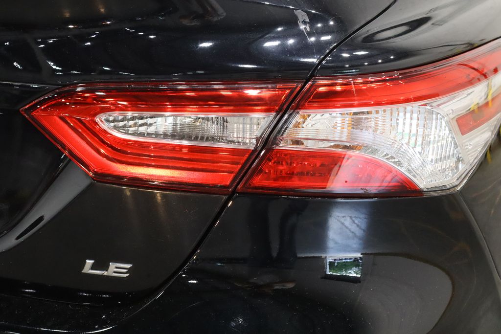 Vehicle image 36 of 37