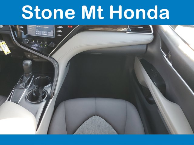 Vehicle image 26 of 31