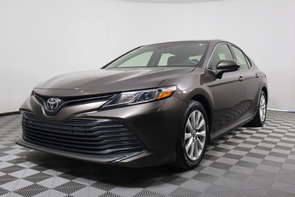 Vehicle image 1 of 40
