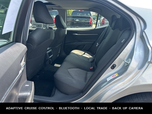 Vehicle image 31 of 42