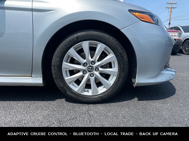 Vehicle image 13 of 42