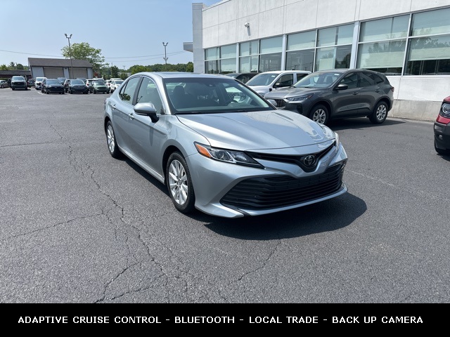 Vehicle image 3 of 42