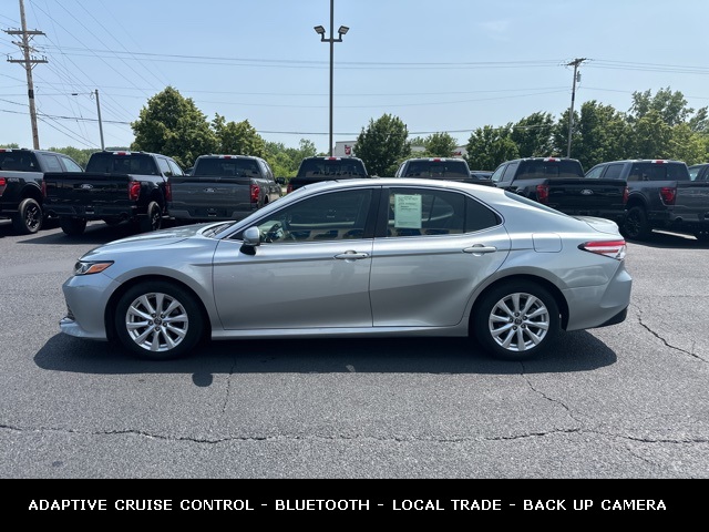 Vehicle image 8 of 42