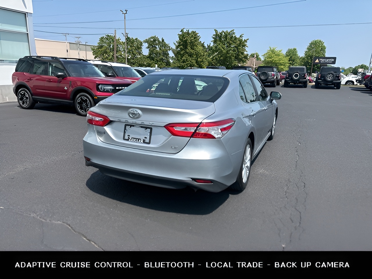 Vehicle image 39 of 42