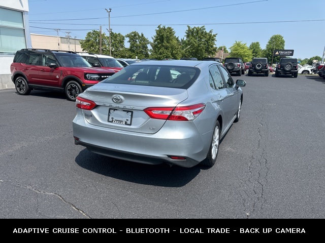 Vehicle image 5 of 42