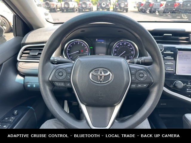 Vehicle image 15 of 42