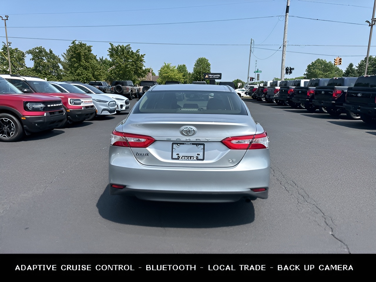 Vehicle image 40 of 42