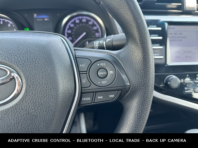 Vehicle image 17 of 42