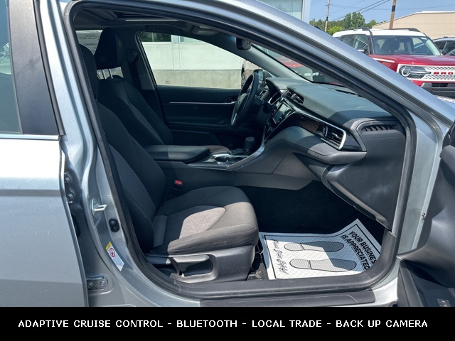 Vehicle image 28 of 42