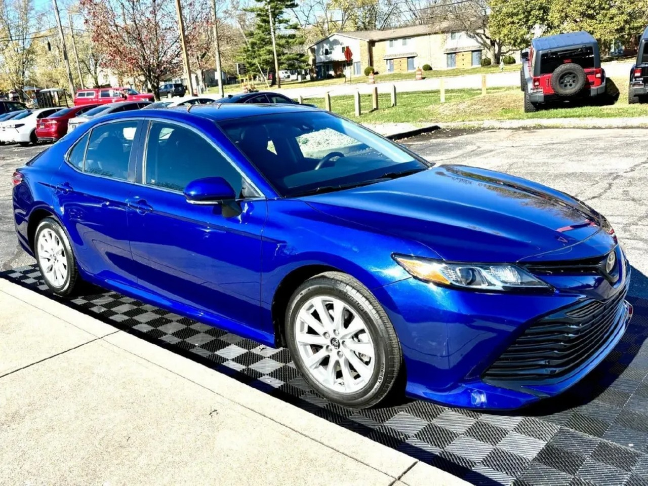 Vehicle image 9 of 45