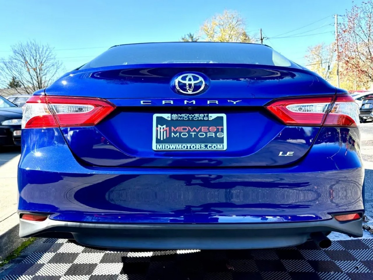 Vehicle image 11 of 45