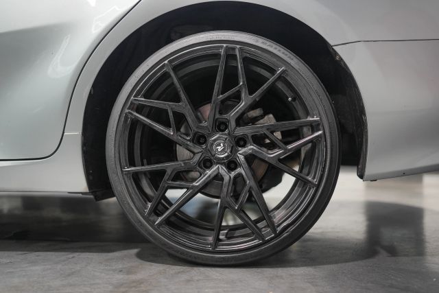 2018 Toyota Camry LE Image 17 of 60