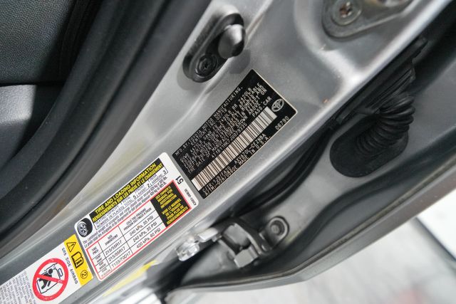 2018 Toyota Camry LE Image 49 of 60