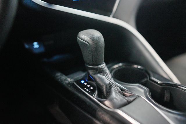 2018 Toyota Camry LE Image 42 of 60