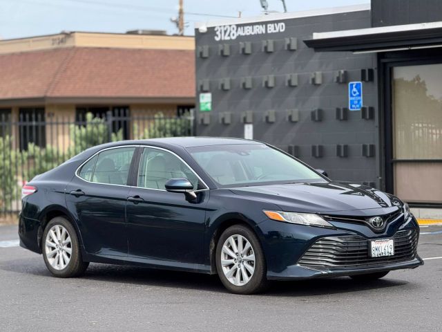 Vehicle image 5 of 23