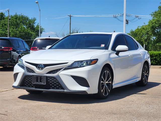 Vehicle image 1 of 30