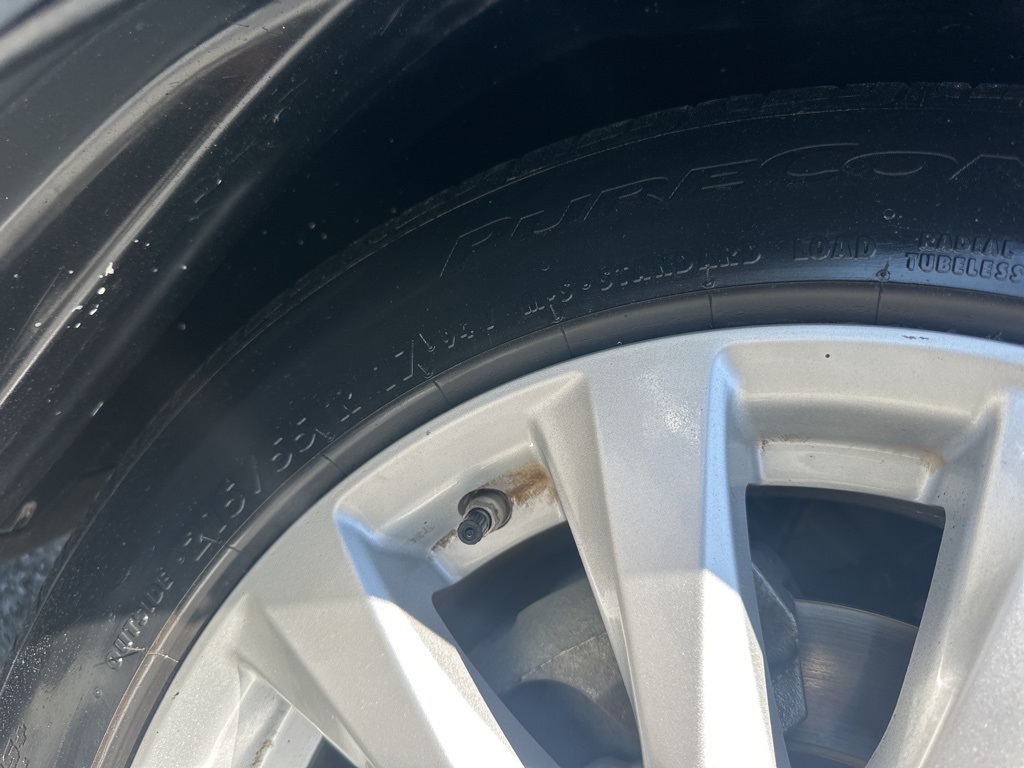 Vehicle image 28 of 31