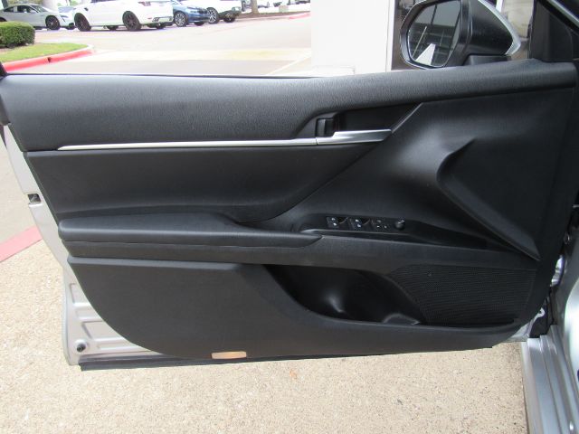 Vehicle image 12 of 36