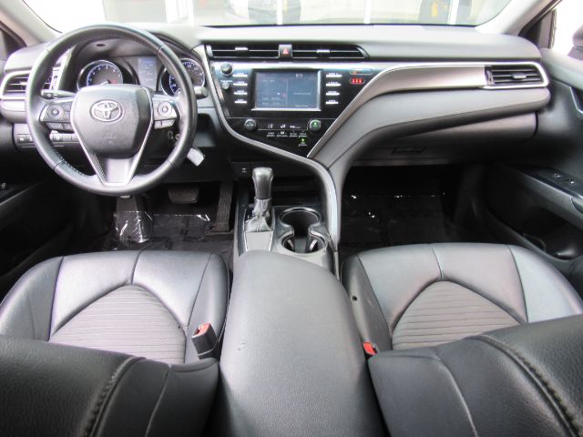Vehicle image 8 of 36