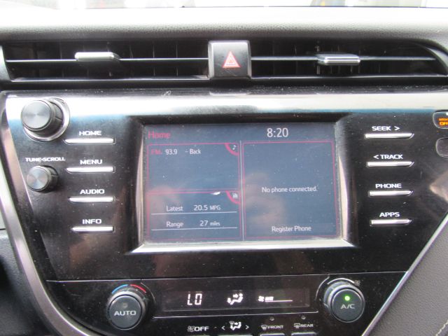Vehicle image 32 of 36