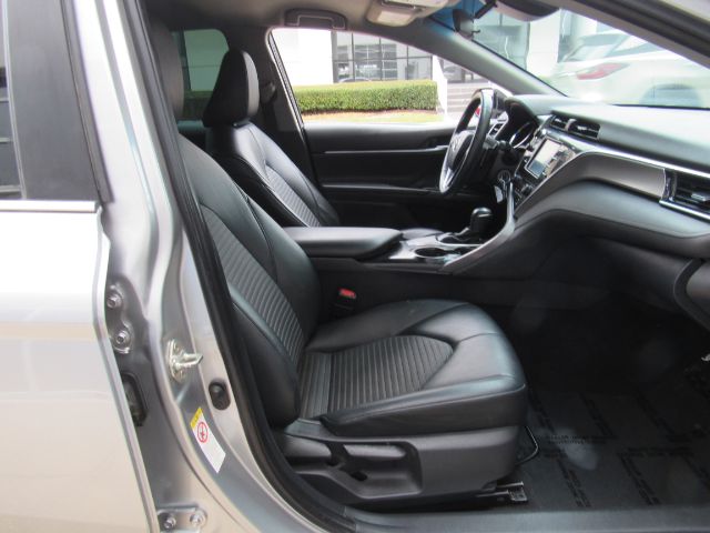 Vehicle image 20 of 36