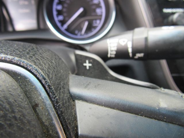 Vehicle image 29 of 36