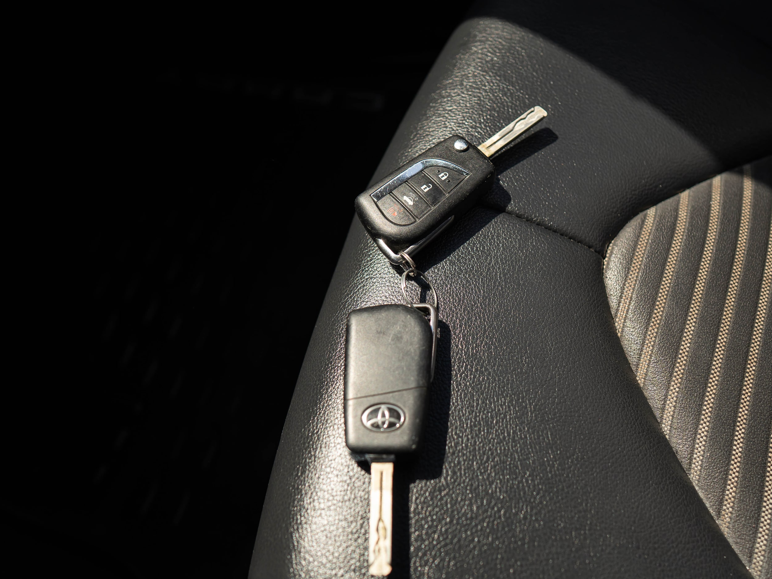 Vehicle image 45 of 48