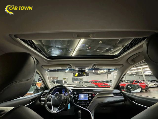 2018 Toyota Camry SE Image 27 of 37