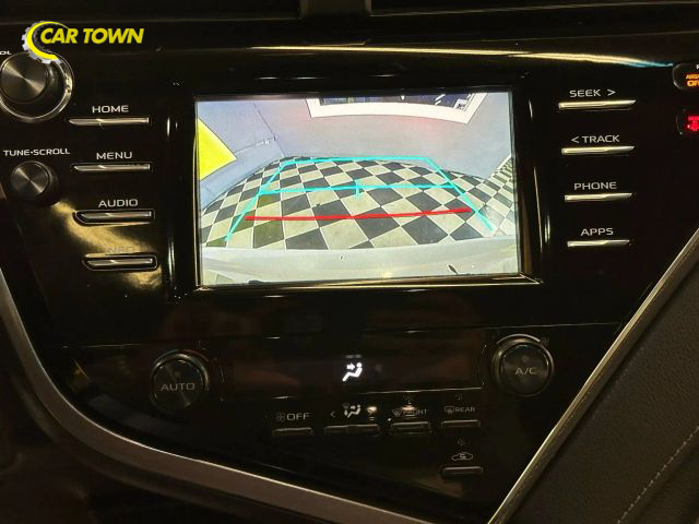 2018 Toyota Camry SE Image 30 of 37