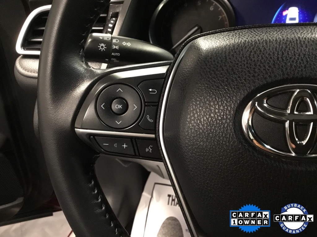 Vehicle image 43 of 50