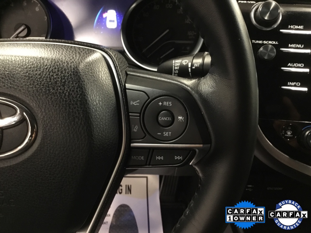 Vehicle image 42 of 50