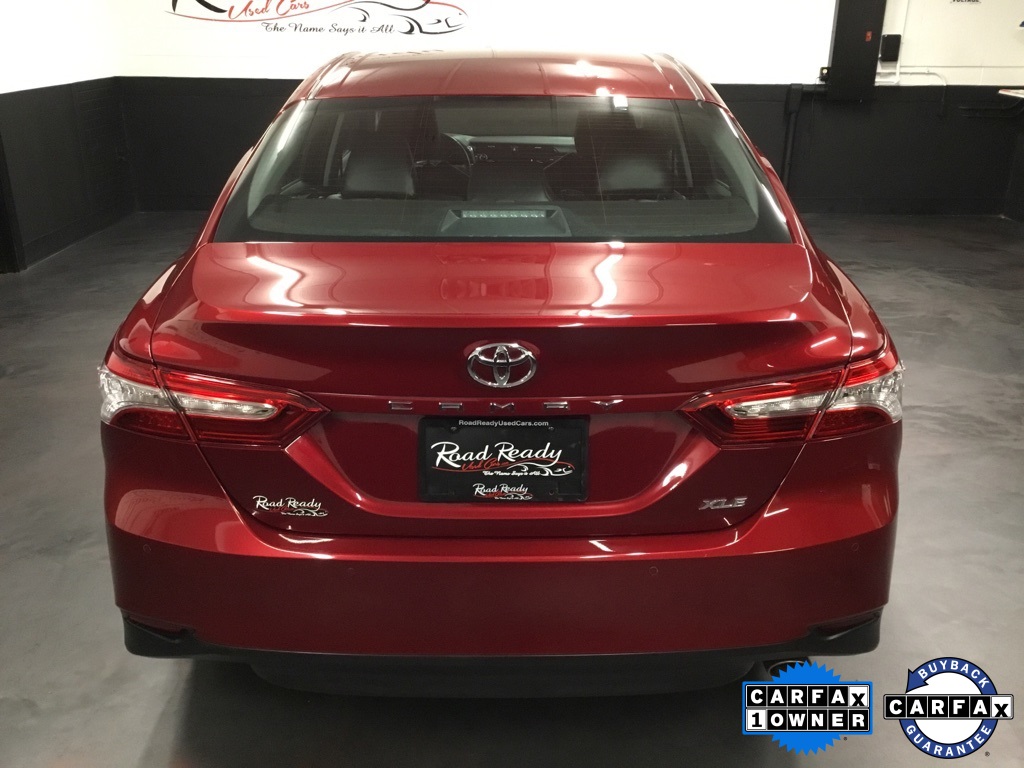 Vehicle image 4 of 50
