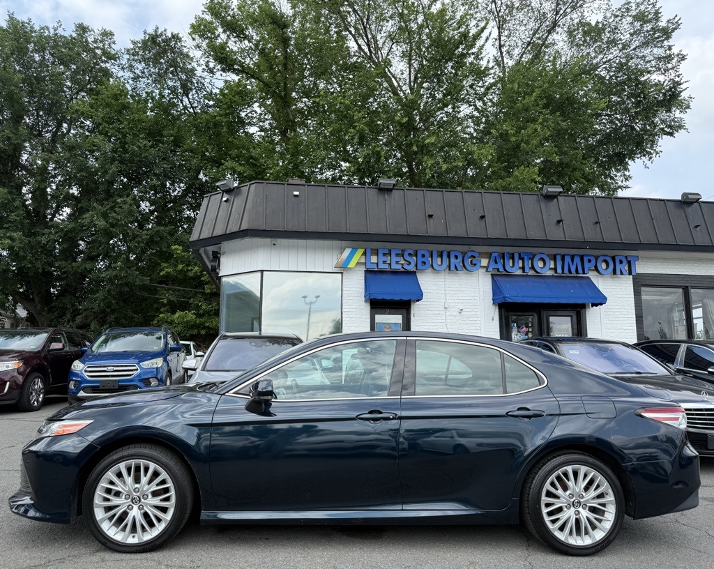 Vehicle image 6 of 28