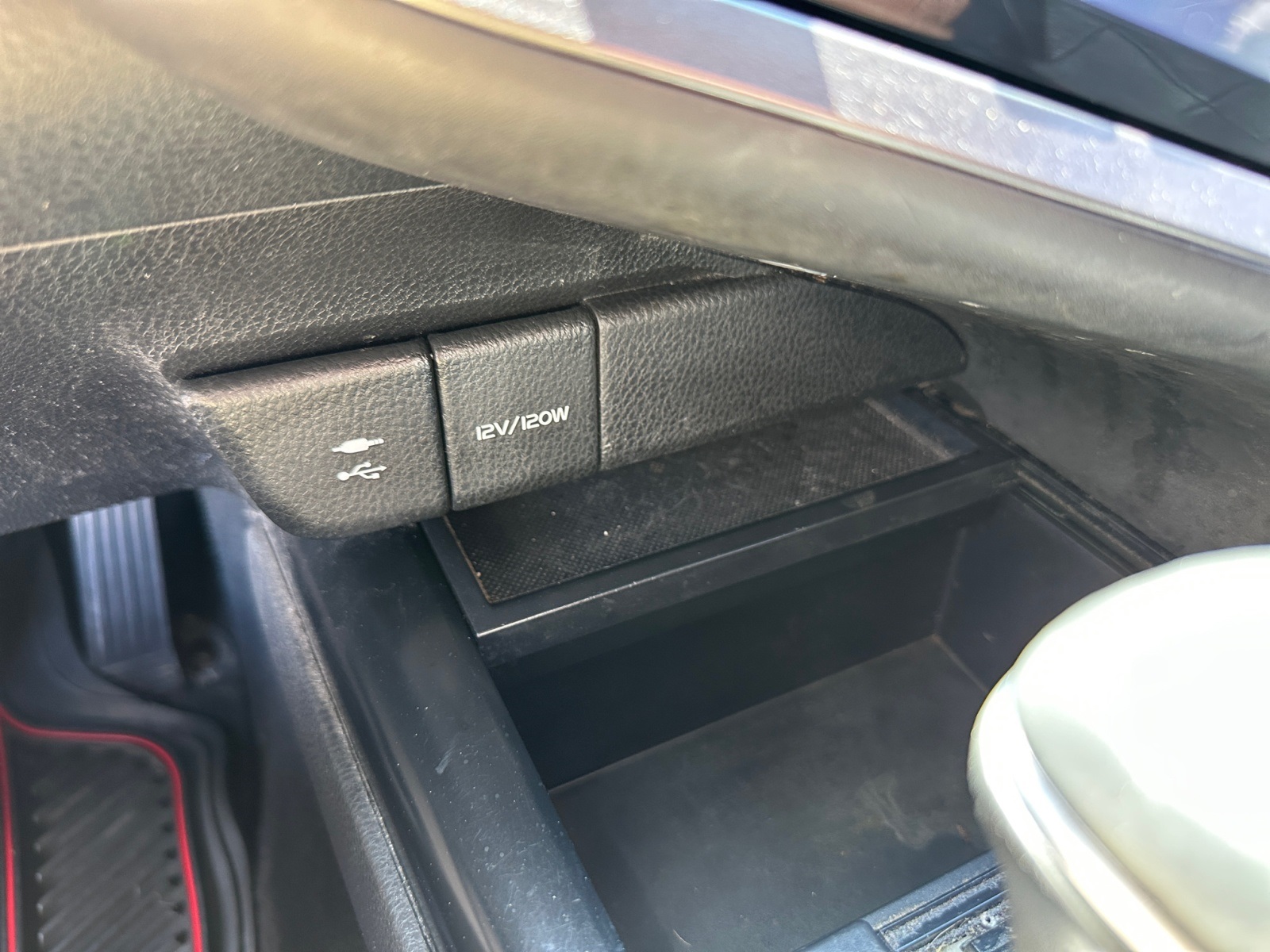 Vehicle image 29 of 31