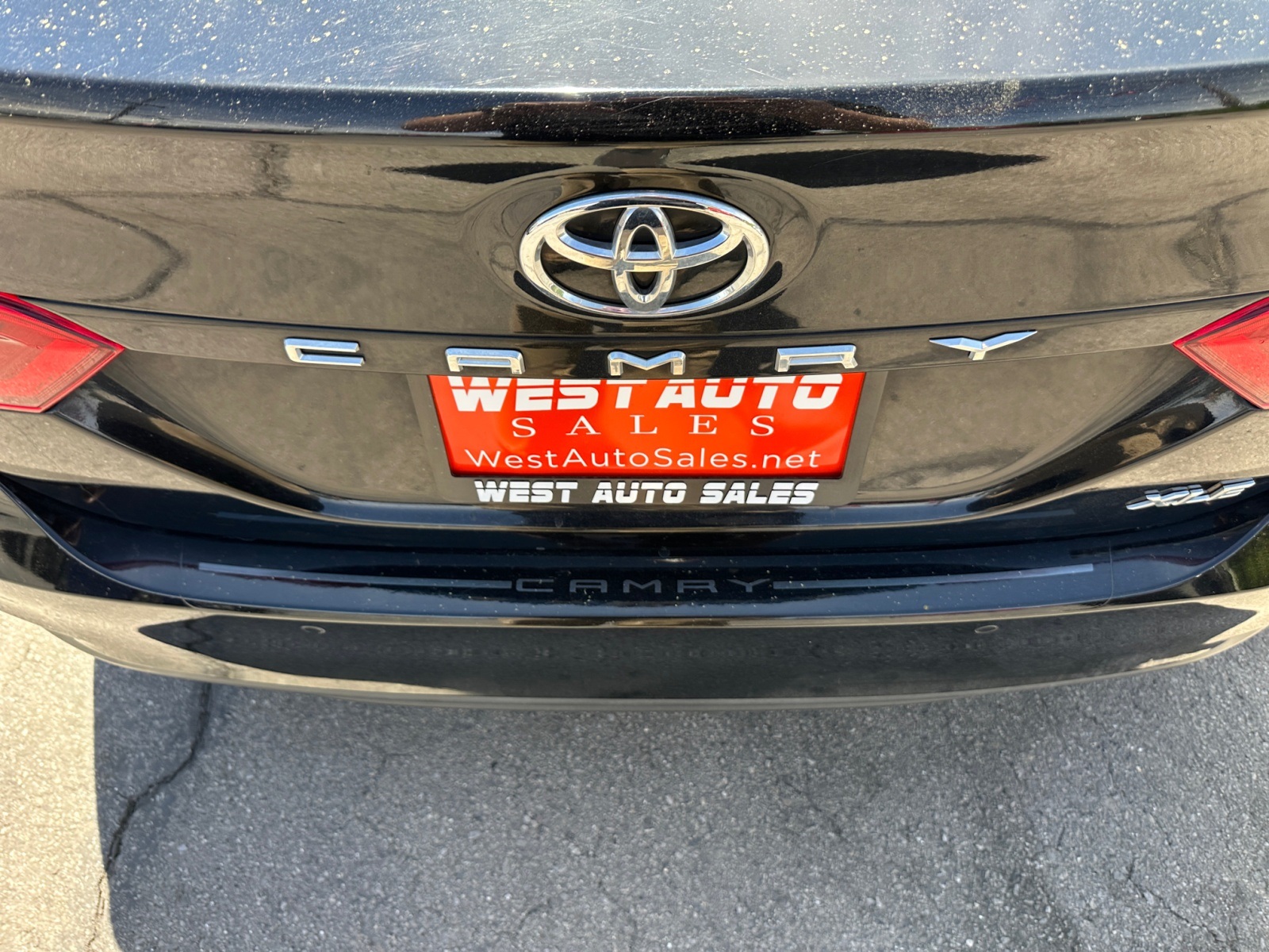 Vehicle image 24 of 31