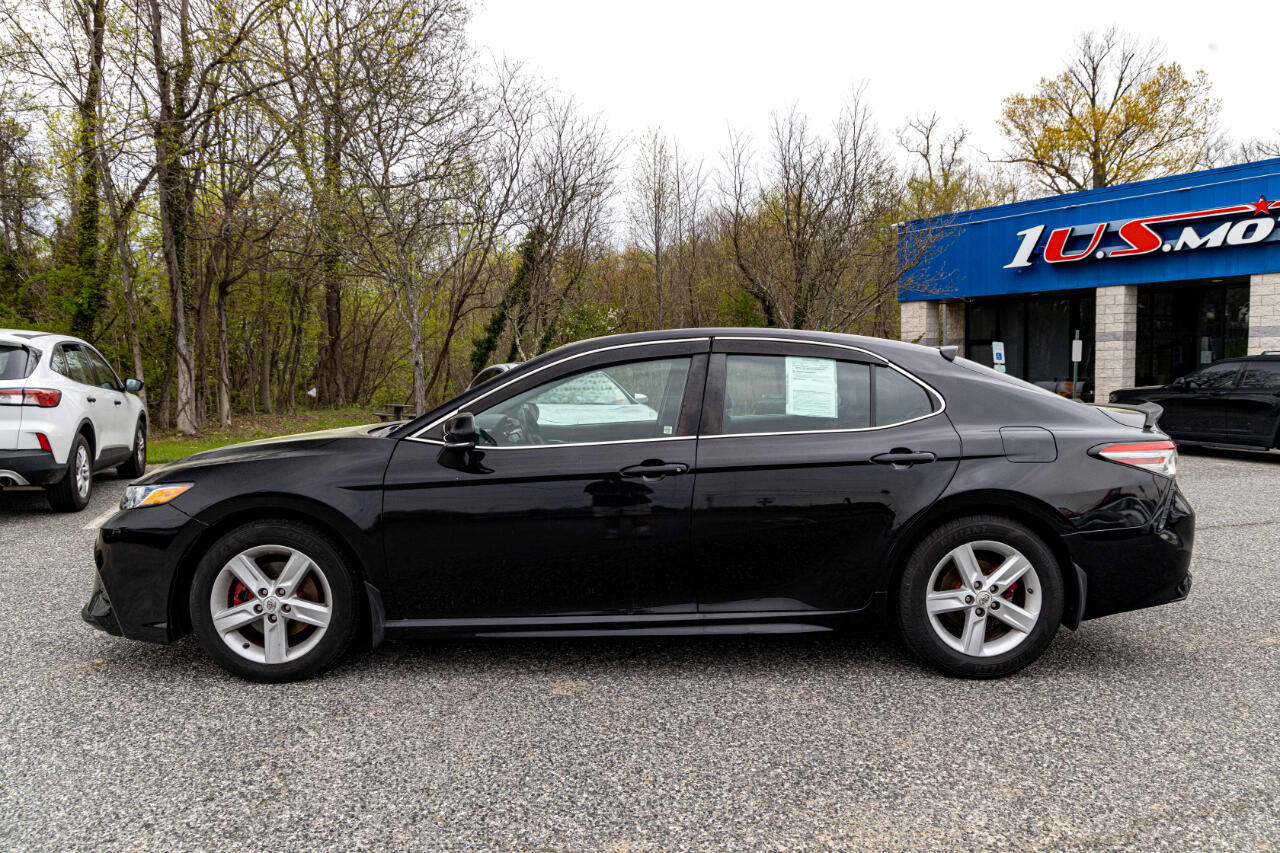Vehicle image 9 of 24