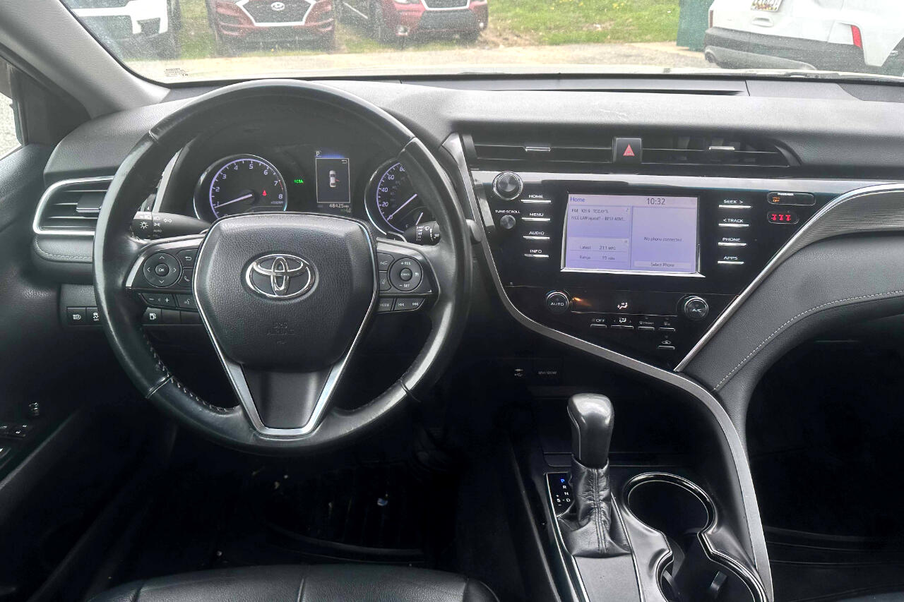 Vehicle image 12 of 24