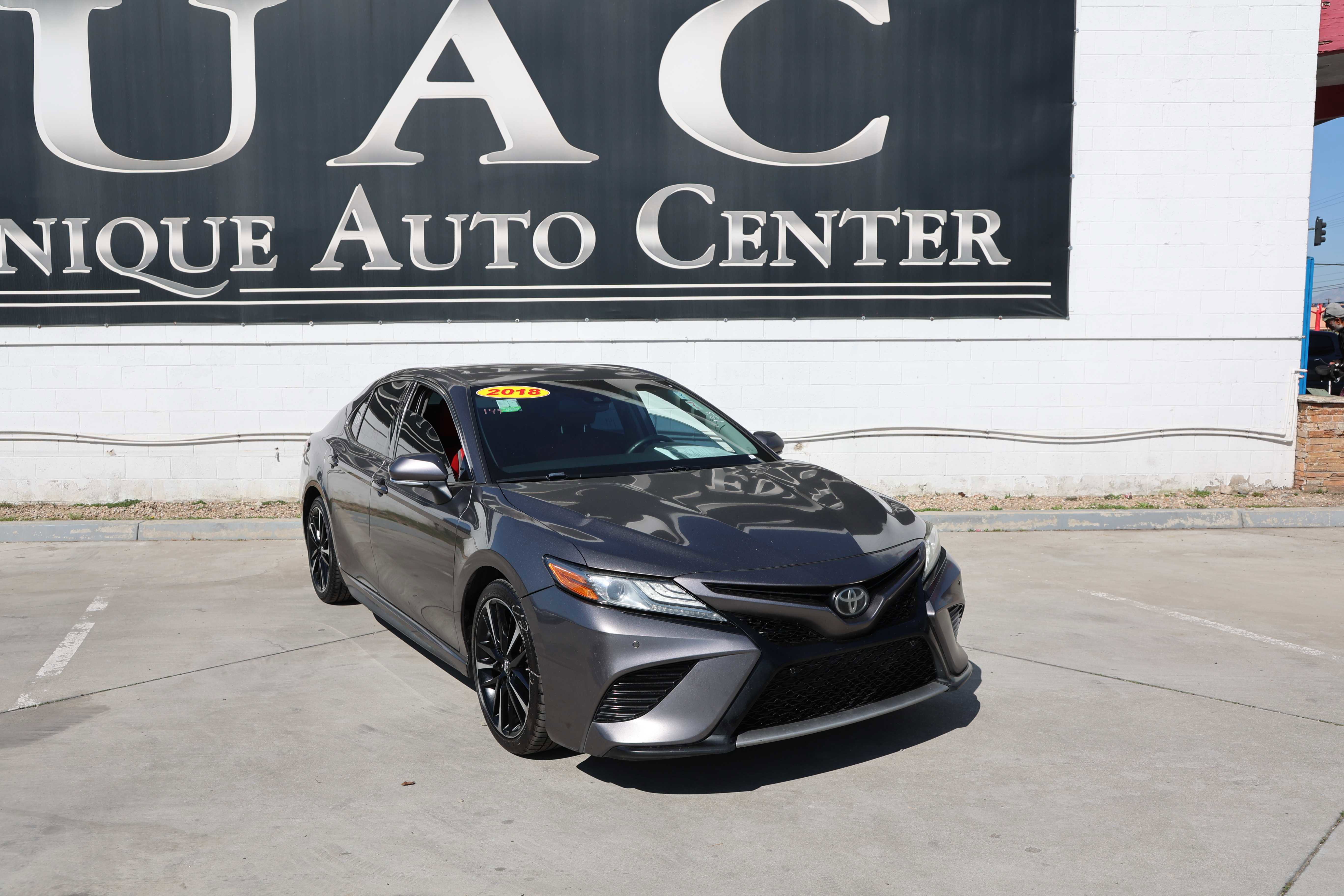 Vehicle image 4 of 14