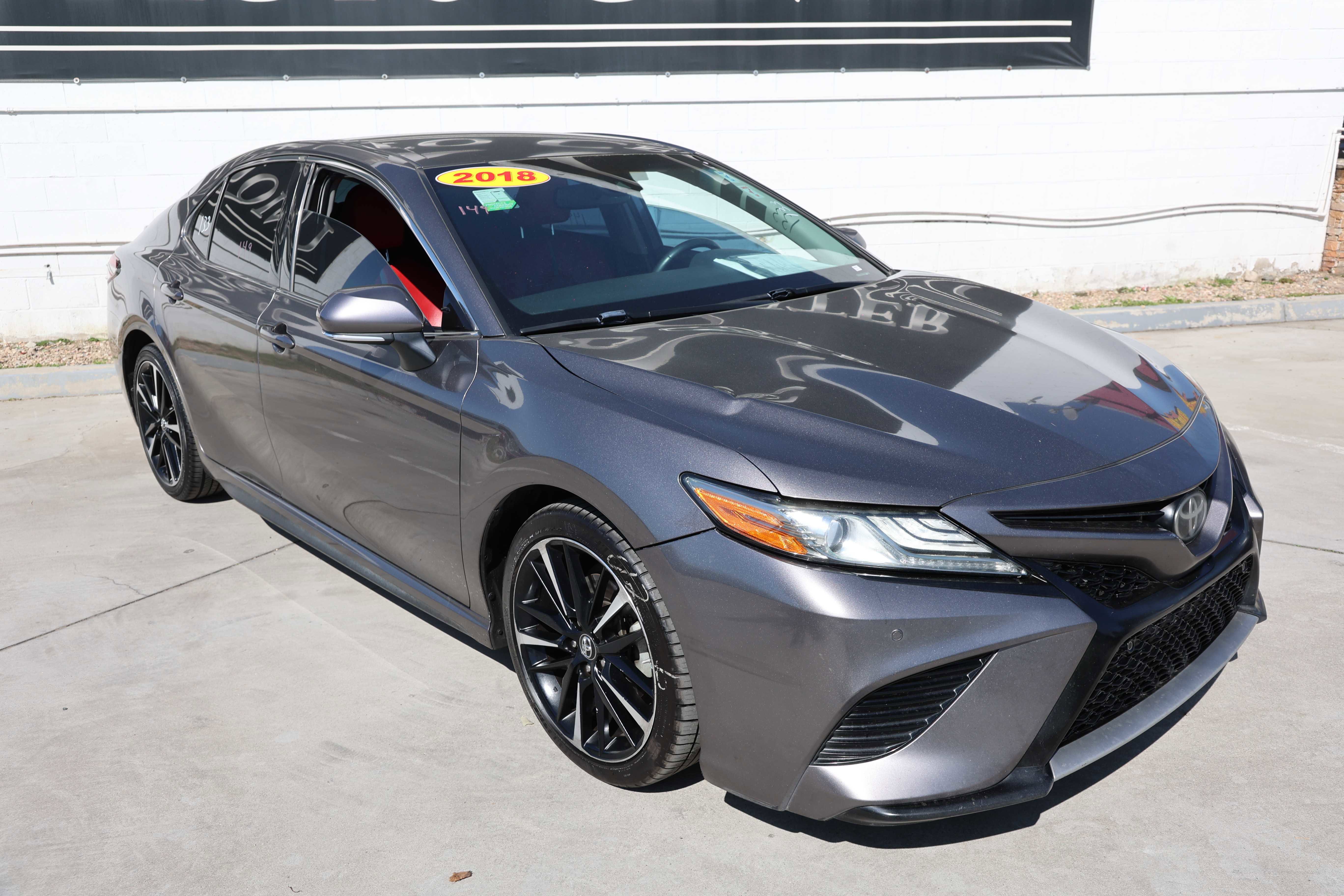 Vehicle image 6 of 14
